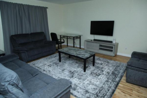Spacious 3 Bedroom, 15 Min to EWR Airport and Parks